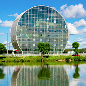 Наливной пол в Екатеринбурге для инновационного культурного центра Наливной пол в Екатеринбурге для инновационного культурного центра