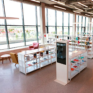 Наливной пол в Екатеринбурге для библиотеки Наливной пол в Екатеринбурге для библиотеки