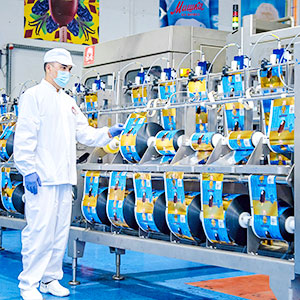 Заливной пол для завода по производству мороженого Заливной пол для завода по производству мороженого